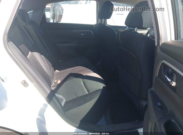 1N4AL3AP3GC211829 2016 NISSAN ALTIMA White 
