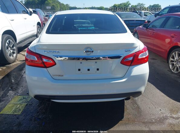1N4AL3AP3GC211829 2016 NISSAN ALTIMA White 