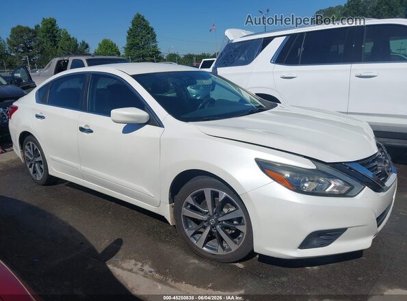 1N4AL3AP3GC211829 2016 NISSAN ALTIMA White 