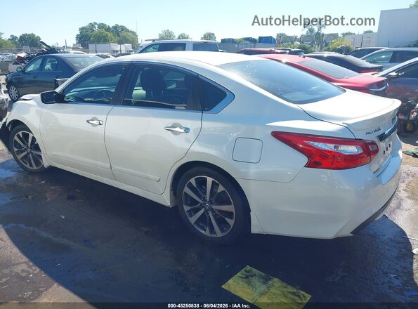 1N4AL3AP3GC211829 2016 NISSAN ALTIMA White 