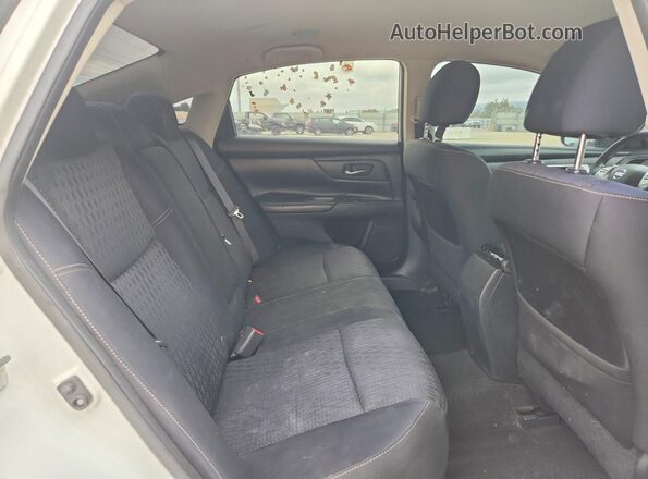 1N4AL3AP3GC237220 2016 NISSAN ALTIMA Белый Вид задних сидений