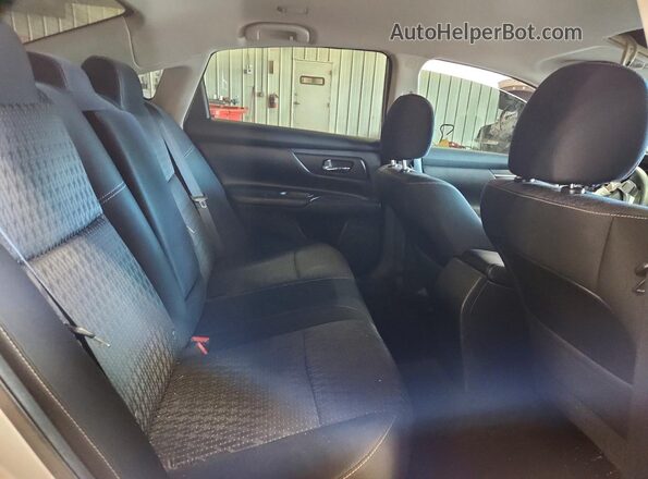 1N4AL3AP3GN342456 2016 NISSAN ALTIMA Silver Rear seats view