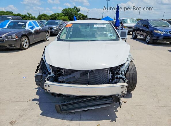 1N4AL3AP3GN345065 2016 NISSAN ALTIMA White Widok z przodu