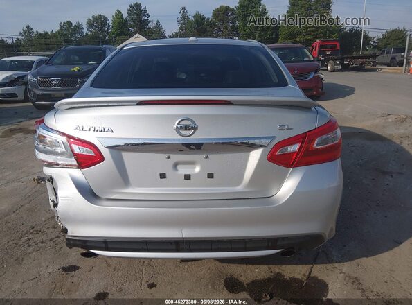 1N4AL3AP3HC128256 2017 NISSAN ALTIMA Silver 