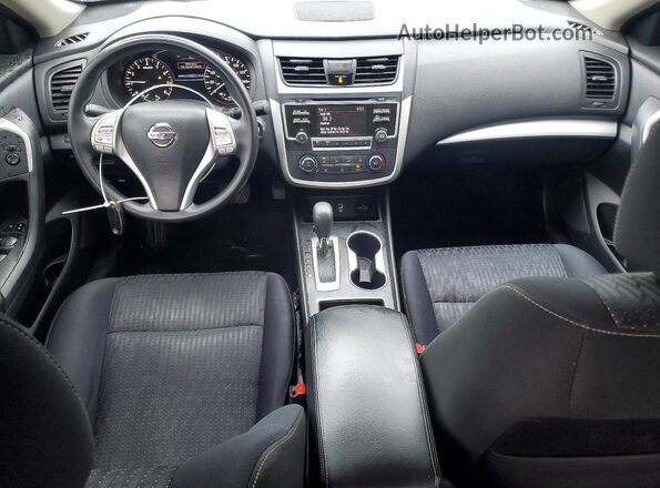1N4AL3AP3HC150354 2017 NISSAN ALTIMA Серый Вид панели приборов