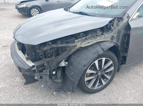 1N4AL3AP3HC219575 2017 NISSAN ALTIMA Silver Vista frontal