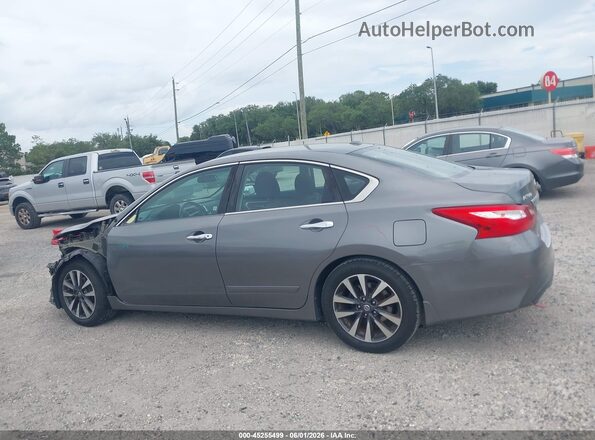 1N4AL3AP3HC219575 2017 NISSAN ALTIMA Silver 
