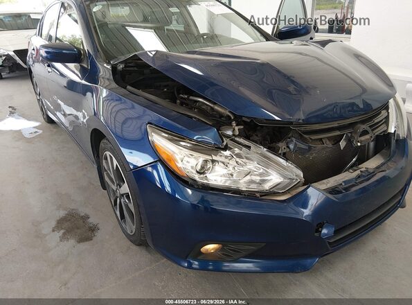 1N4AL3AP3HC286015 2017 NISSAN ALTIMA Blue Front view