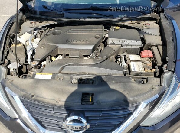 1N4AL3AP3HC483296 2017 NISSAN ALTIMA Charcoal Rear interior view