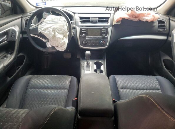 1N4AL3AP3HN336075 2017 NISSAN ALTIMA Silver Vista del salpicadero