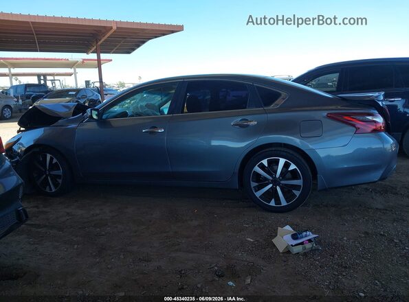 1N4AL3AP3JC123127 2018 NISSAN ALTIMA Серый Панорамный вид салона 360°
