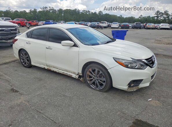 1N4AL3AP3JC138100 2018 NISSAN ALTIMA White Առջևի աջ