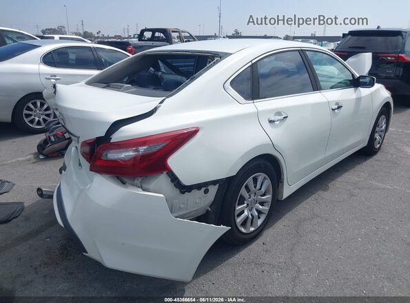1N4AL3AP3JC161151 2018 NISSAN ALTIMA Белый Задняя правая четверть