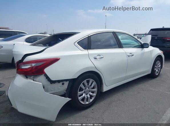 1N4AL3AP3JC161151 2018 NISSAN ALTIMA Белый Вид задней части салона