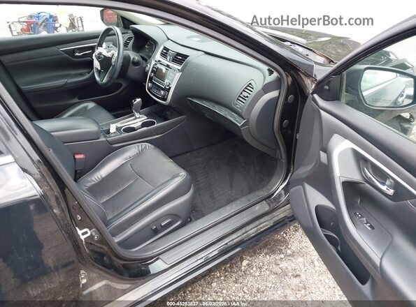 1N4AL3AP3JC193534 2018 NISSAN ALTIMA Black Front interior view
