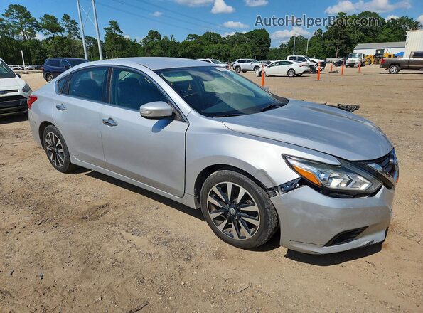 1N4AL3AP3JC209120 2018 NISSAN ALTIMA Silver Delantero derecho