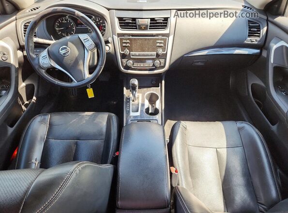 1N4AL3AP3JC209120 2018 NISSAN ALTIMA Silver Vista del salpicadero