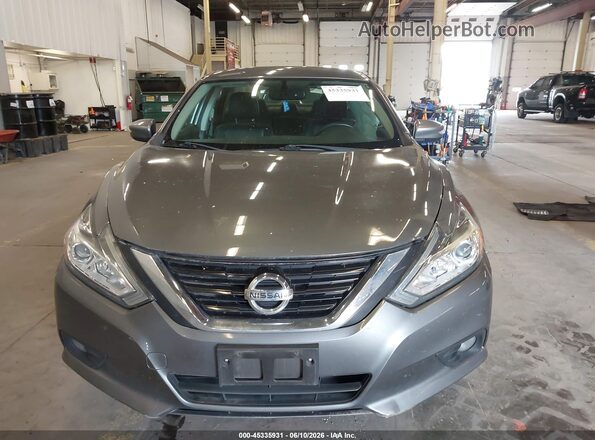 1N4AL3AP3JC215306 2018 NISSAN ALTIMA Gray Vista del cuadro de instrumentos
