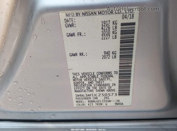 1N4AL3AP3JC250573 2018 NISSAN ALTIMA Silver Vista del compartimento del motor