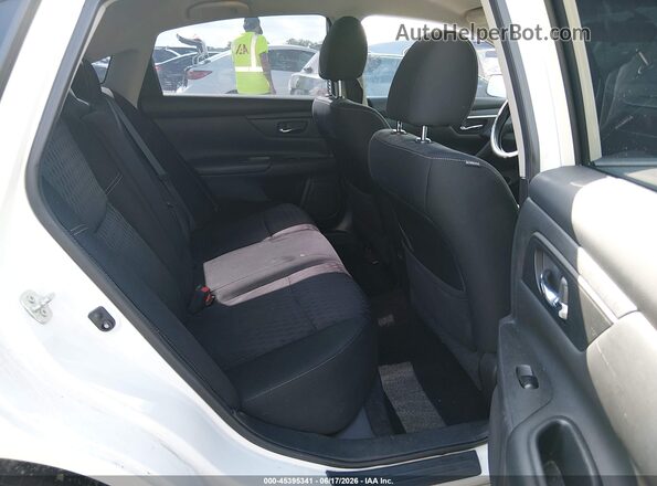 1N4AL3AP3JC477441 2018 NISSAN ALTIMA White VIN კოდის სტიკერის ხედი