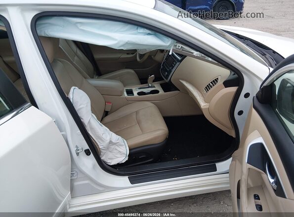 1N4AL3AP4GC153407 2016 NISSAN ALTIMA White Вид салону спереду
