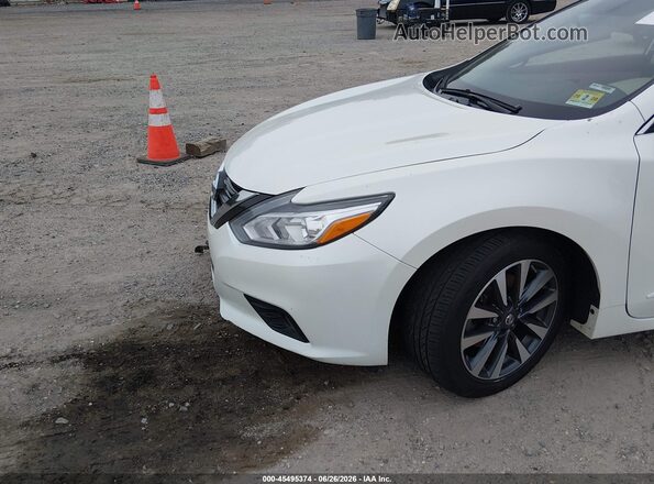 1N4AL3AP4GC153407 2016 NISSAN ALTIMA White Вид задньої частини салону