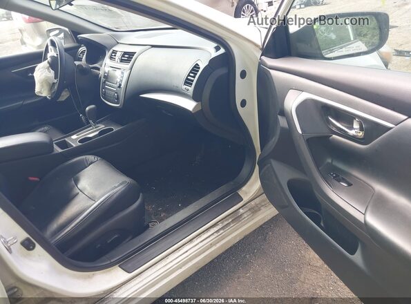 1N4AL3AP4GC174161 2016 NISSAN ALTIMA Белый Вид салона спереди