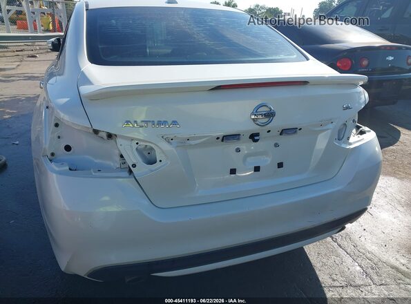 1N4AL3AP4GC194197 2016 NISSAN ALTIMA White Դիմացի տեսք