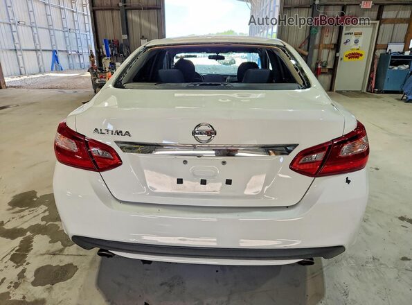 1N4AL3AP4GC204582 2016 NISSAN ALTIMA White Widok z tyłu