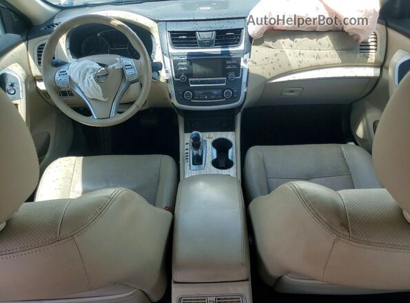 1N4AL3AP4GC268573 2016 NISSAN ALTIMA Silver Вид панелі приладів