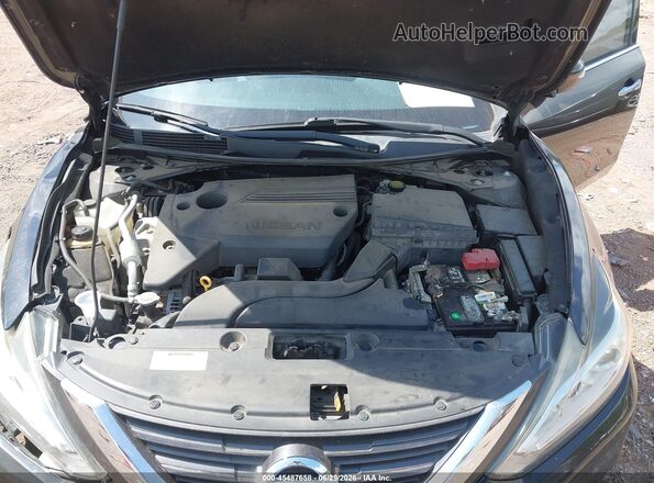 1N4AL3AP4HC122756 2017 NISSAN ALTIMA Black Rear view