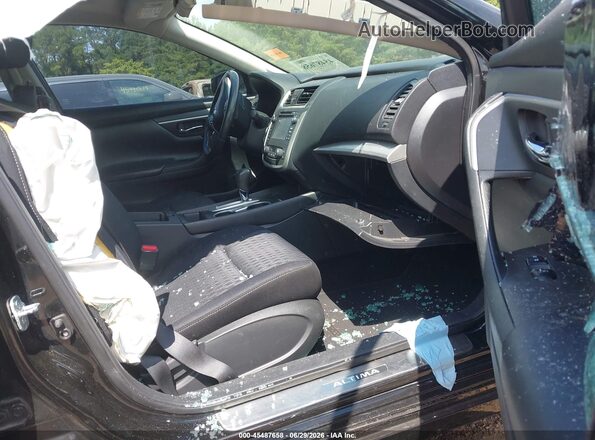 1N4AL3AP4HC122756 2017 NISSAN ALTIMA Black Front interior view