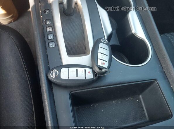 1N4AL3AP4HC148032 2017 NISSAN ALTIMA Серый Вид панели приборов