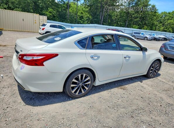 1N4AL3AP4HC157443 2017 NISSAN ALTIMA White Задня права чверть