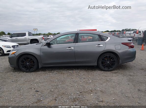 1N4AL3AP4HC194914 2017 NISSAN ALTIMA Gray 360 interior view