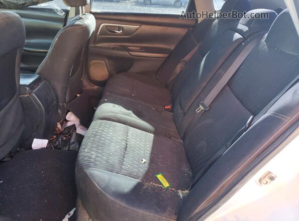 1N4AL3AP4HC267313 2017 NISSAN ALTIMA Silver Widok tylnych siedzeń