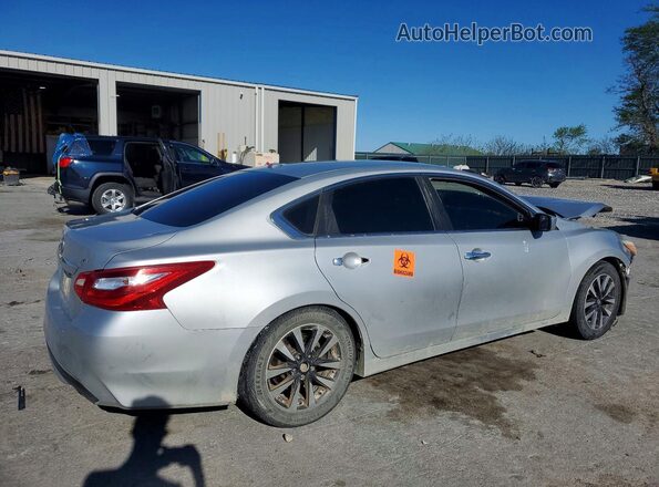 1N4AL3AP4HC267313 2017 NISSAN ALTIMA Silver Tył prawy