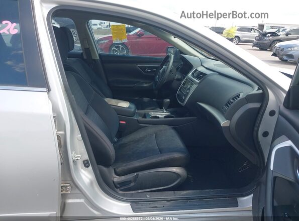 1N4AL3AP4HC271166 2017 NISSAN ALTIMA Серебряный Вид салона спереди