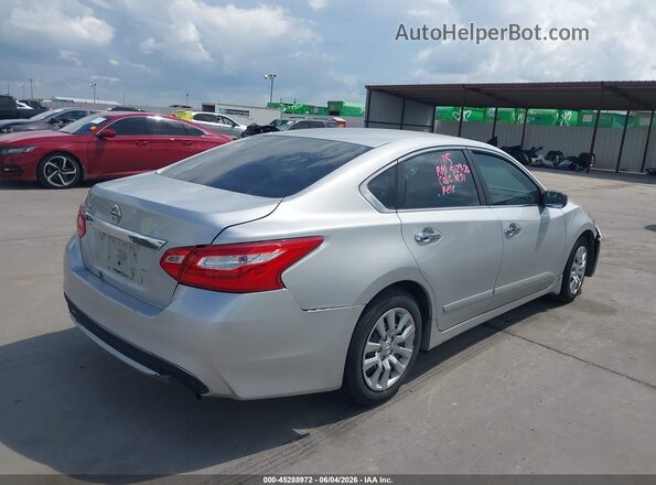 1N4AL3AP4HC271166 2017 NISSAN ALTIMA Серебряный Задняя правая четверть