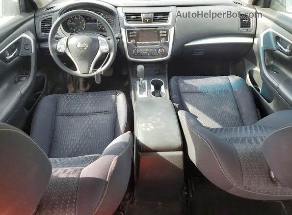 1N4AL3AP4HN305661 2017 NISSAN ALTIMA Silver Вид панелі приладів