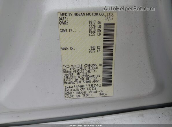 1N4AL3AP4HN338742 2017 NISSAN ALTIMA White Widok komory silnika