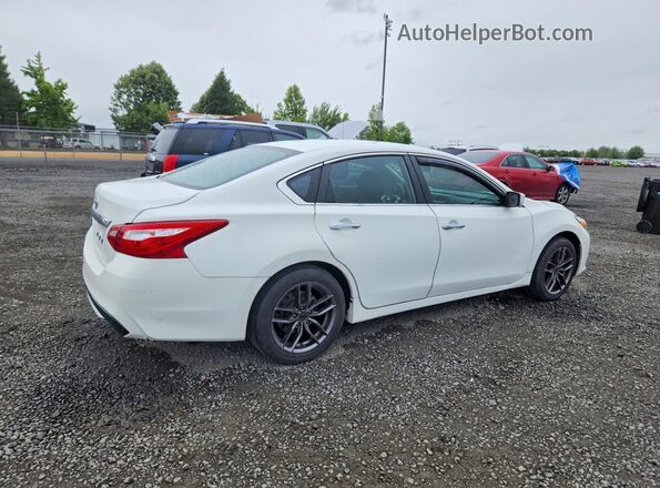 1N4AL3AP4HN354438 2017 NISSAN ALTIMA White 