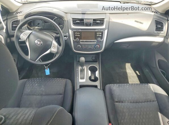 1N4AL3AP4JC120964 2018 NISSAN ALTIMA White Առջևի վահանակի տեսք