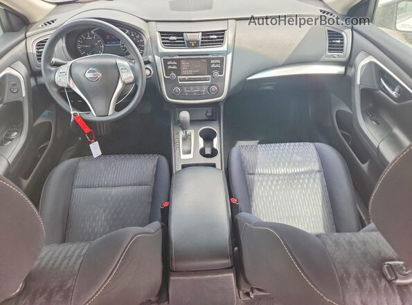 1N4AL3AP4JC122729 2018 NISSAN ALTIMA White Dashboard view
