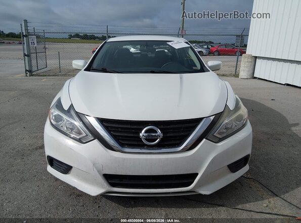 1N4AL3AP4JC142625 2018 NISSAN ALTIMA White Вид панелі приладів