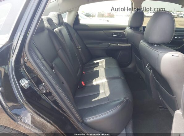 1N4AL3AP4JC158999 2018 NISSAN ALTIMA Black VIN կոդի պիտակի տեսք