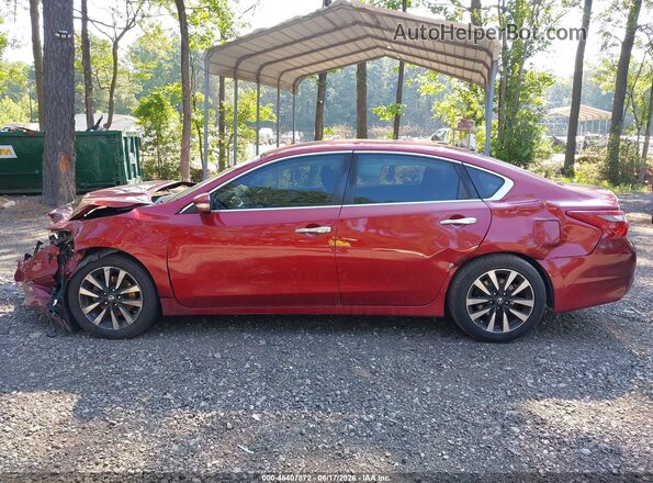 1N4AL3AP4JC213743 2018 NISSAN ALTIMA Red Rear interior view