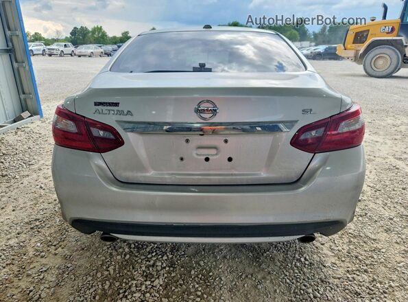 1N4AL3AP4JC249321 2018 NISSAN ALTIMA Silver Հետևի տեսք