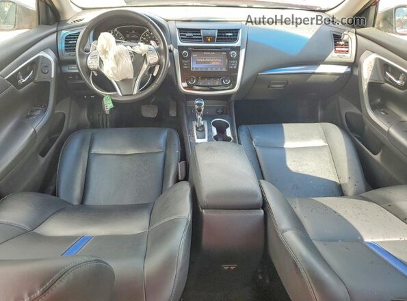 1N4AL3AP4JC264028 2018 NISSAN ALTIMA Бордовый Вид панели приборов
