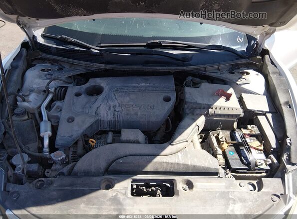 1N4AL3AP5GC144795 2016 NISSAN ALTIMA White 